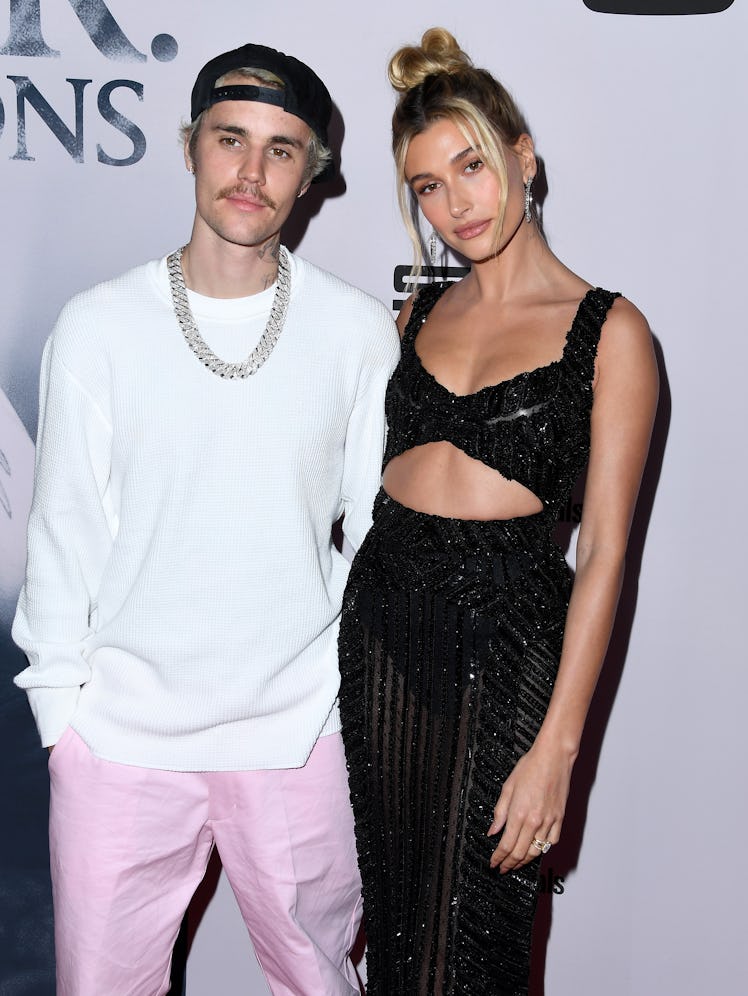 LOS ANGELES, CALIFORNIA - JANUARY 27: Justin Bieber and Hailey Bieber arrives at the Premiere Of Yo...